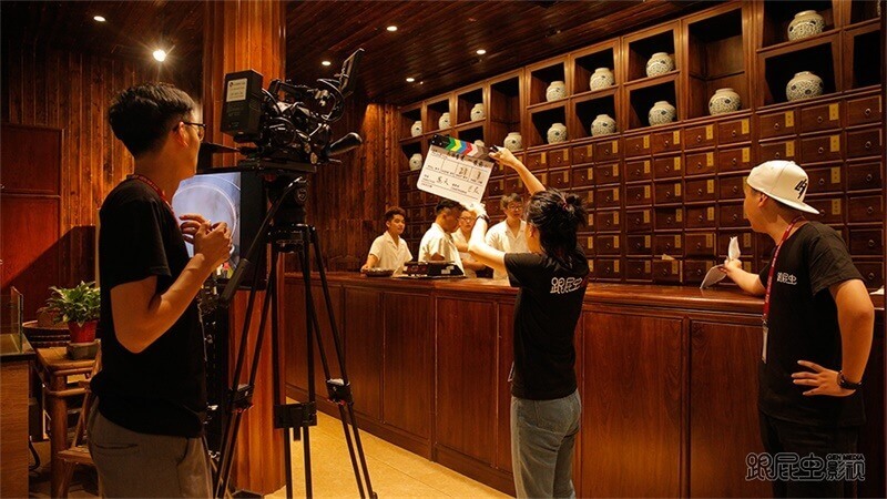 1517366754126207.jpg 2.jpg