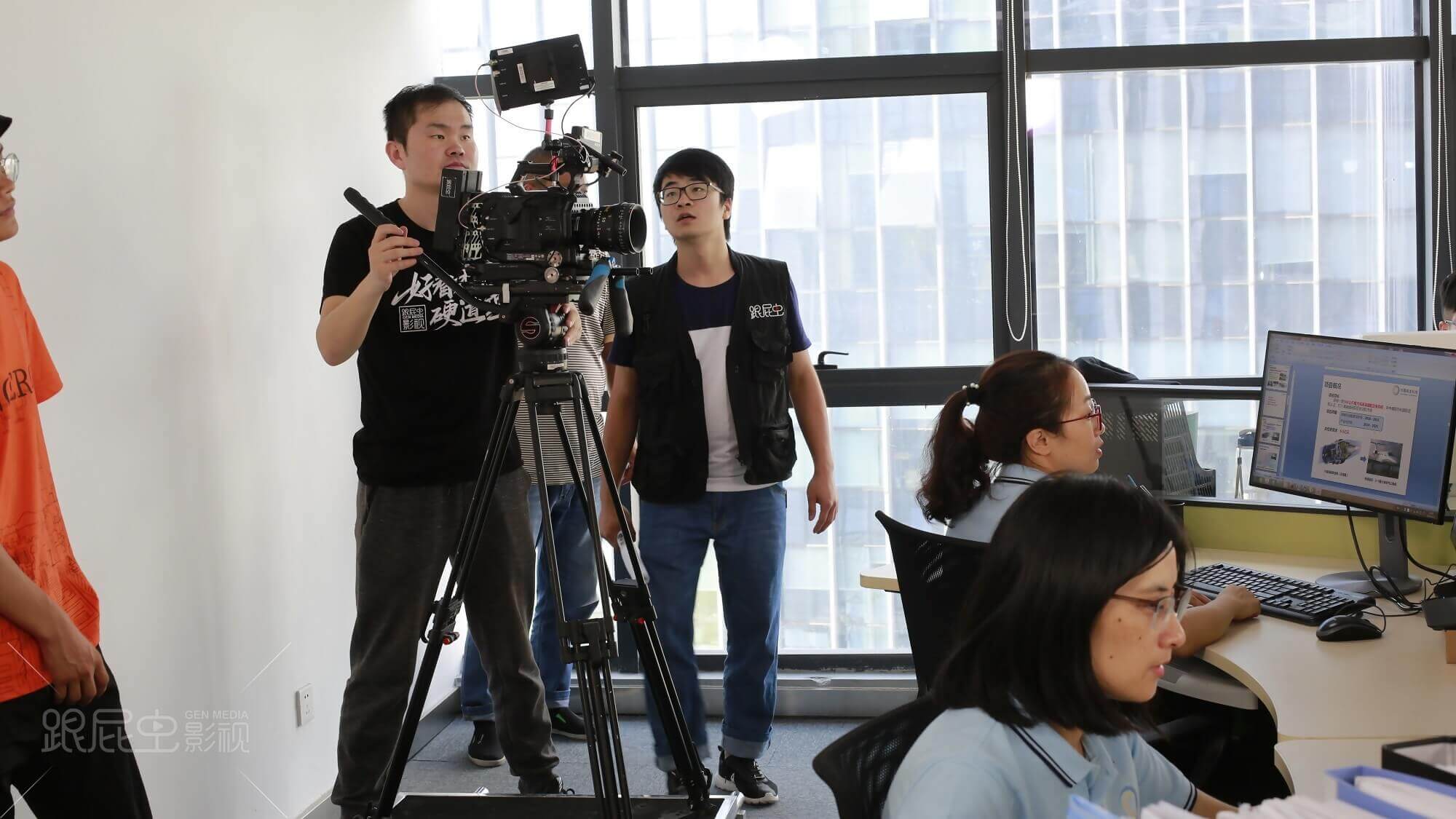 1543042809724440.jpg 2.jpg